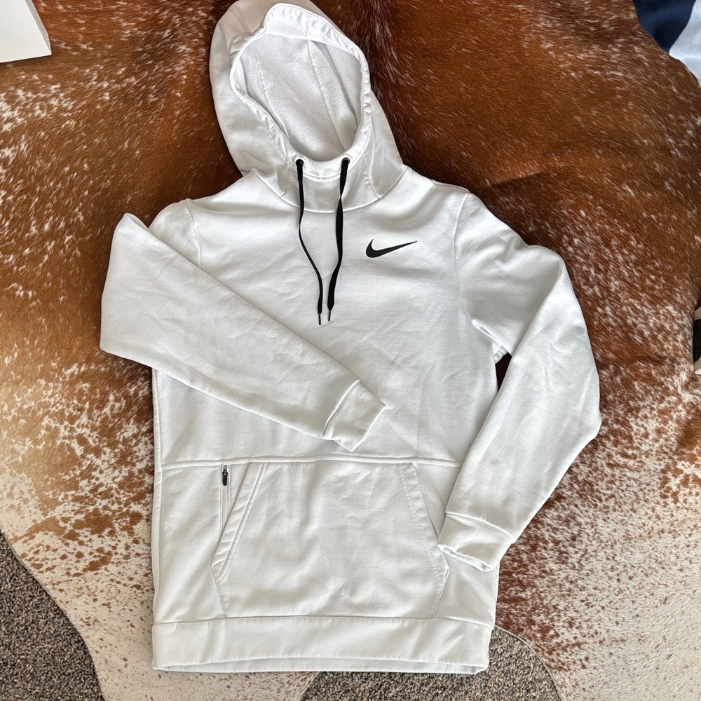 Nike White Men's Pullover Therma Fit Hoodie with Black Swoosh